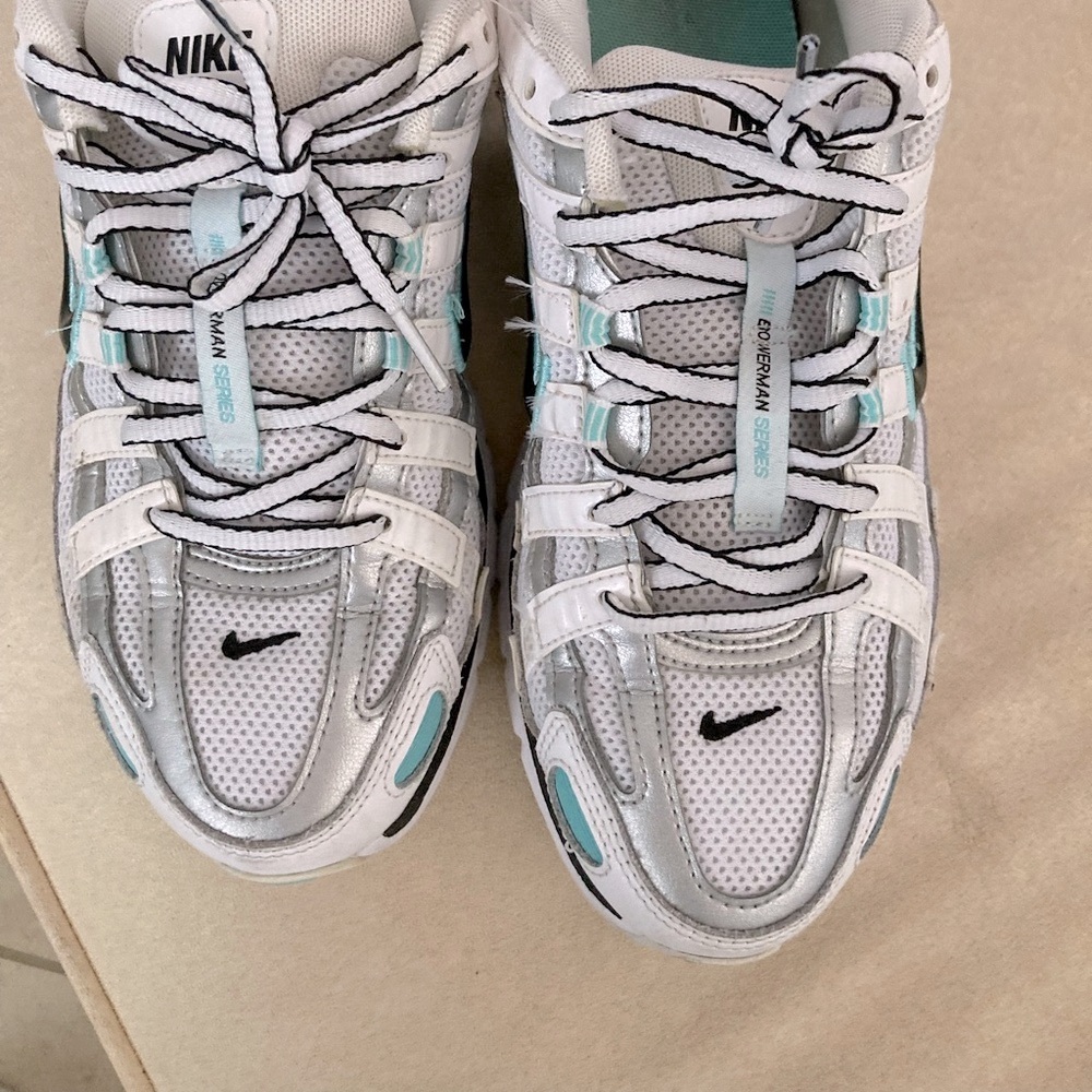 Nike shoes